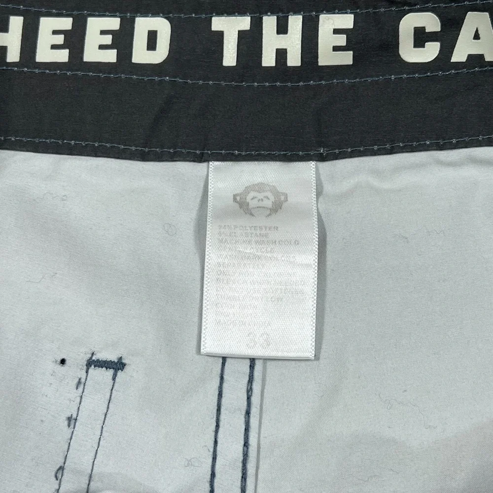 Howler Bros Brothers Navy Blue Monstera Fade Chargers Boardshorts Men's Size 33